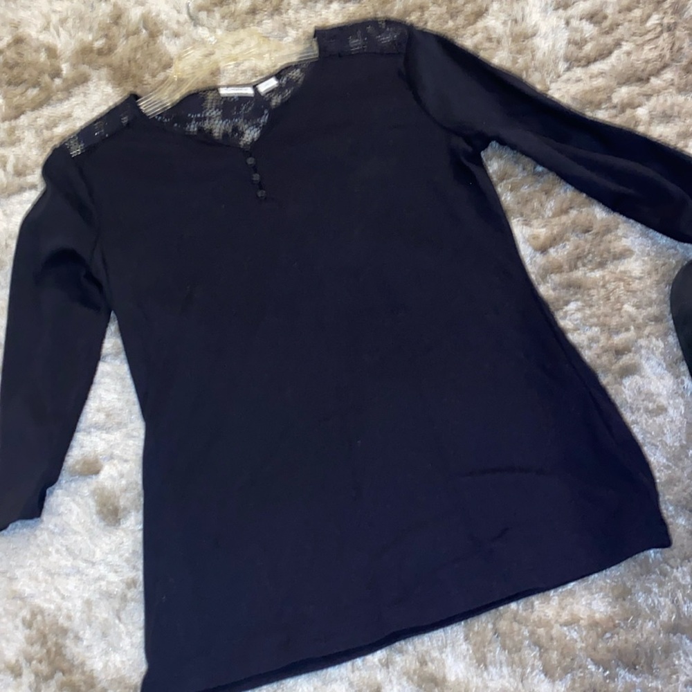 Black quarter cut T shirt